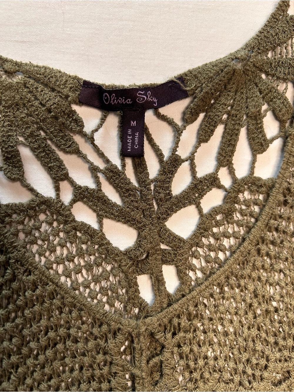 Olivia Sky Crochet Lace Tank Top Medium Olive Green Boho Floral Open Knit - Picture 4 of 6